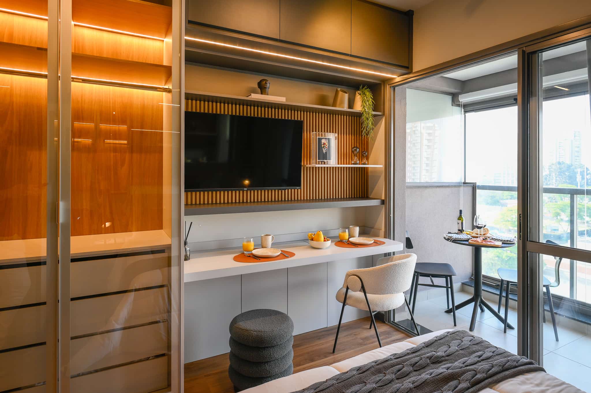 Case de gestão de imóveis / Airbnbs da Raízes